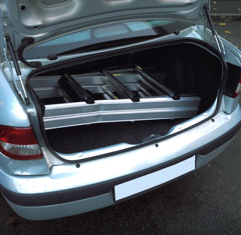 Svelt-ladder-Scalissima-Plus-Extra-strong-telescopic-multipurposer-ladder-with-large-base-06